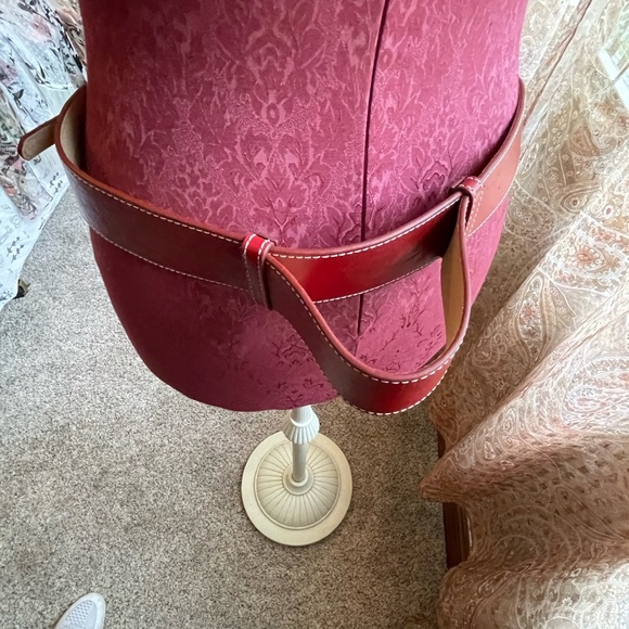 Red belt with silver buckle can be cinched to be small or medium - Picture 5 of 7